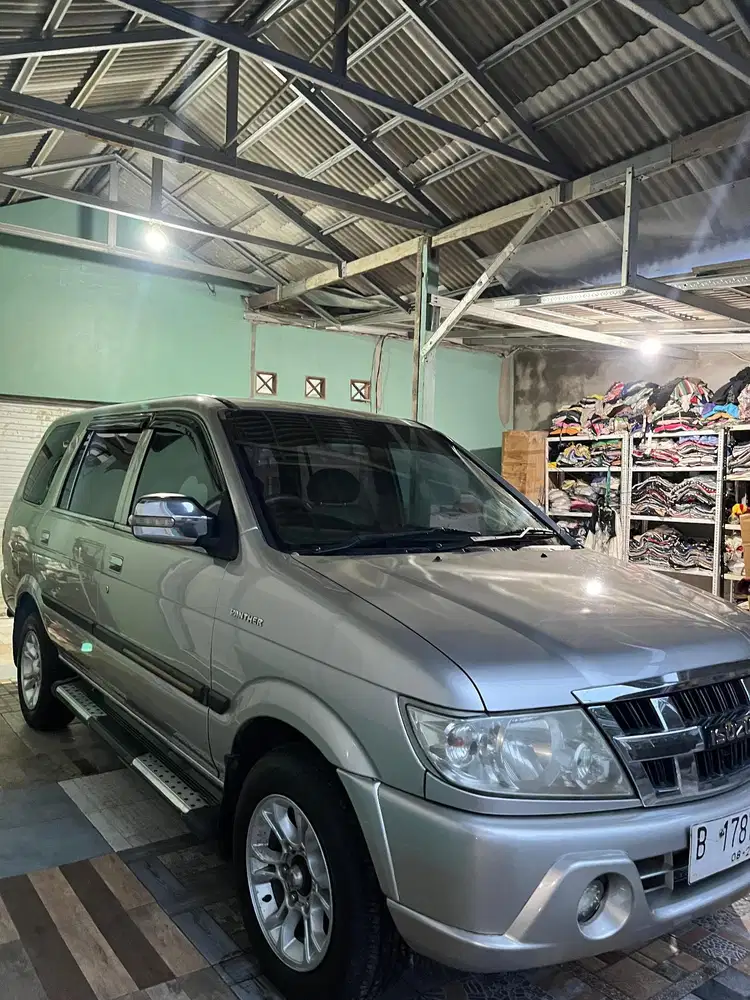 Isuzu Panther 2011 Diesel