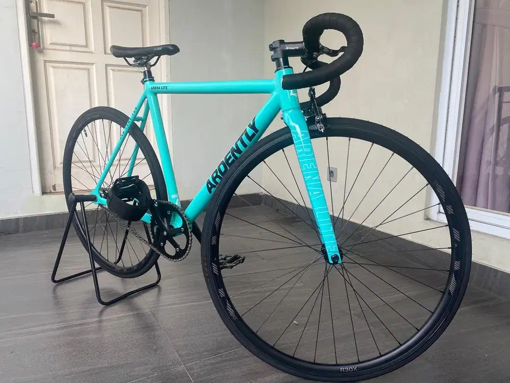 Sepeda Fixie Ardently Arena Lite