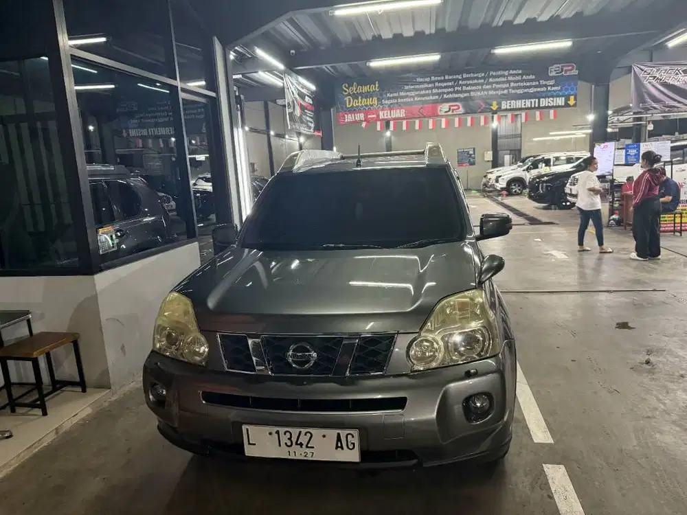 Jual Nissan XTrail 2.5 CVT XT AT, 2009, abu-abu