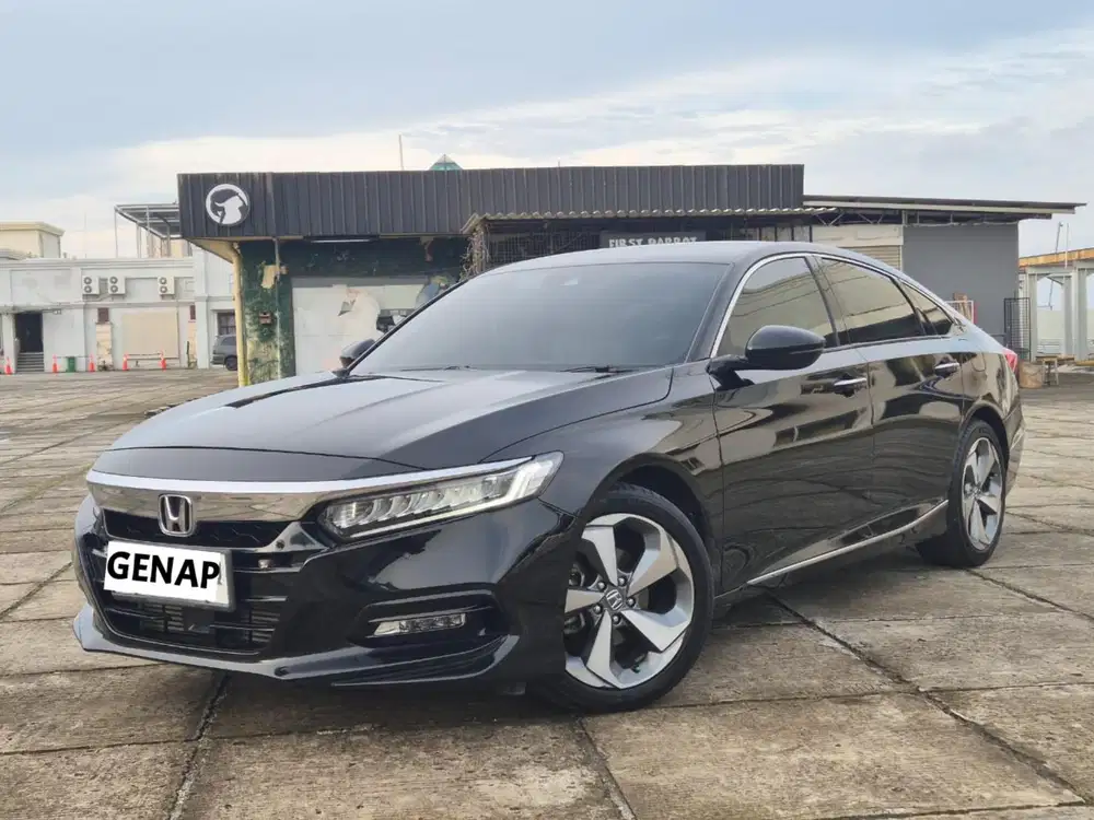 (Low Km) Grezz Honda Accord 1.5 CC SENSING AT 2020 Tgn1 Bisa DP 35 jt