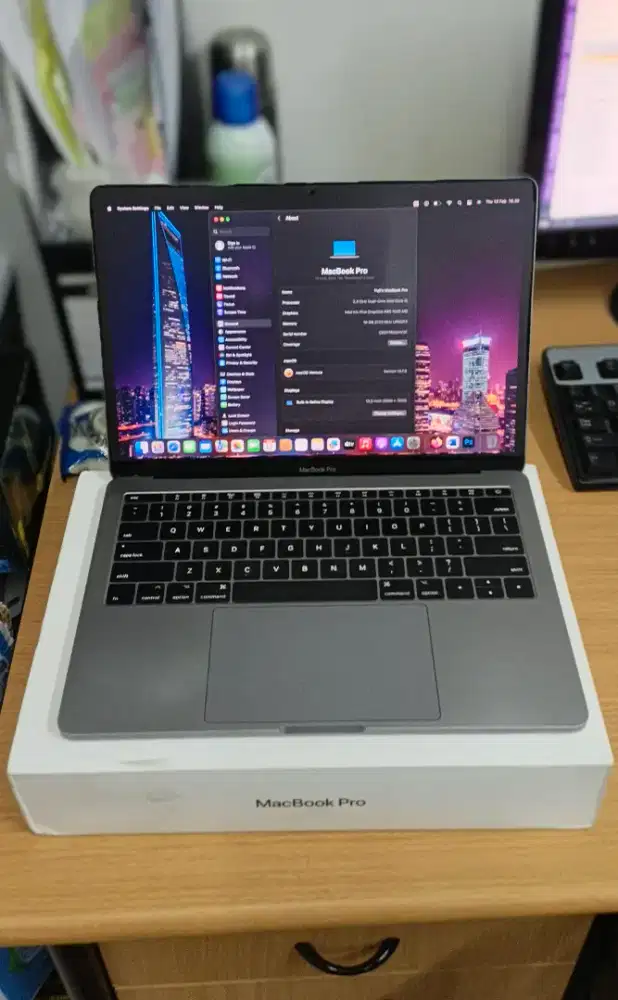 Macbook Pro 13inch 2017 A1708 i5 Ram 16gb ssd 512gb