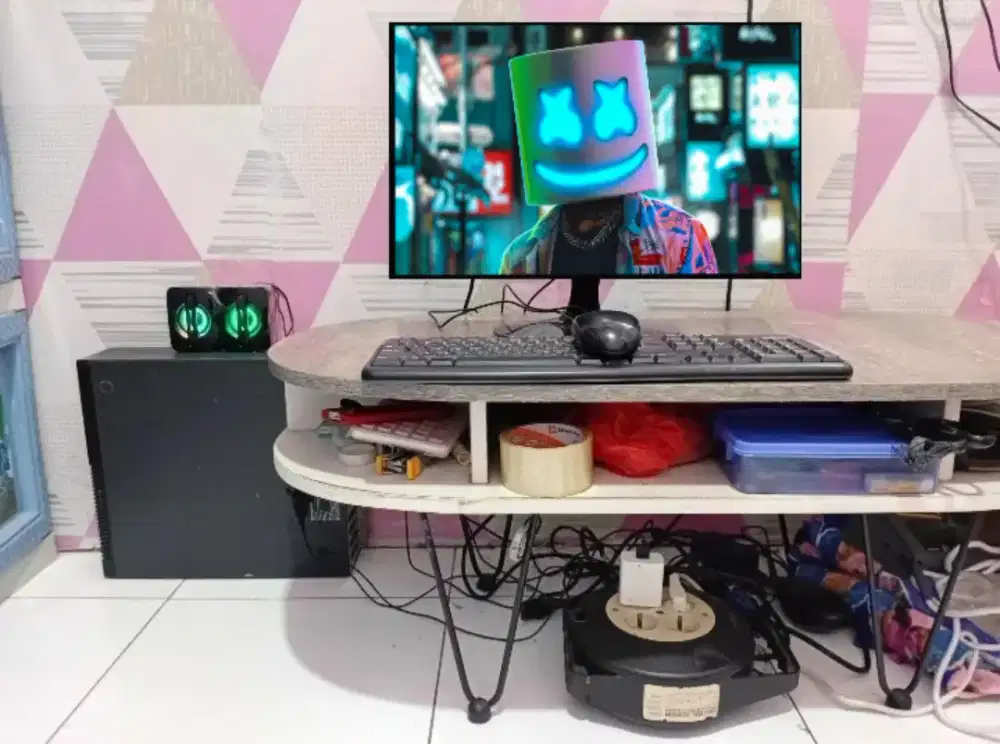 PC GAMING DESIGN + LCD + RAM 8 GB + VGA 1 GB + HD 500 GB + GAMES APP