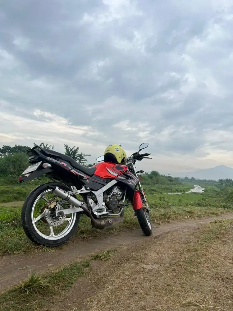 Ninja R tahun 2012 semarang