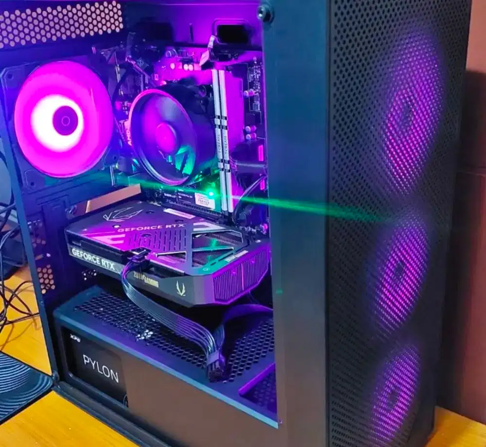 PC RYZEN 5 5600, RTX 5060 8GB, RAM 16GB DDR 4, SSD 256 GB