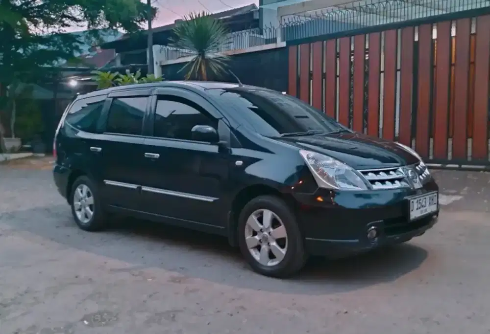 grand livina ultimate matik 2007