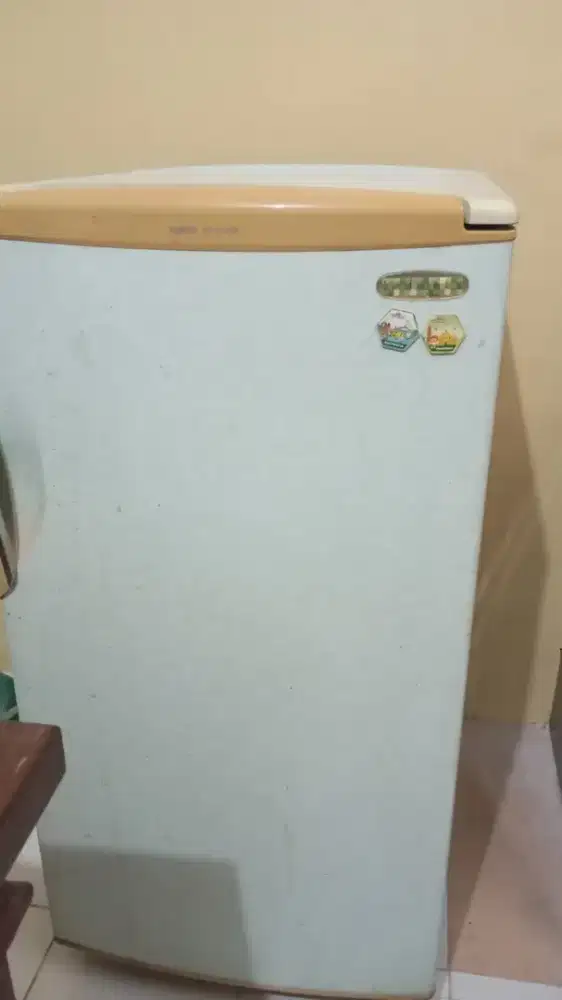 Jual Kulkas Bekas Sanyo