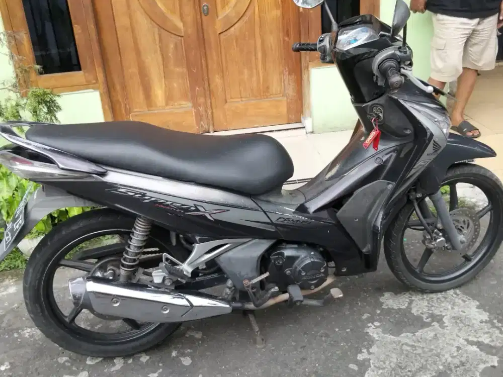 Supra helm in injeksi THN 2012 plat H Semarang