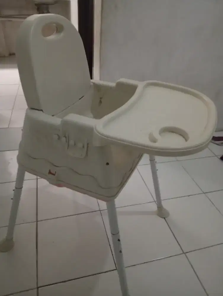 dijual baby chair masih bagus