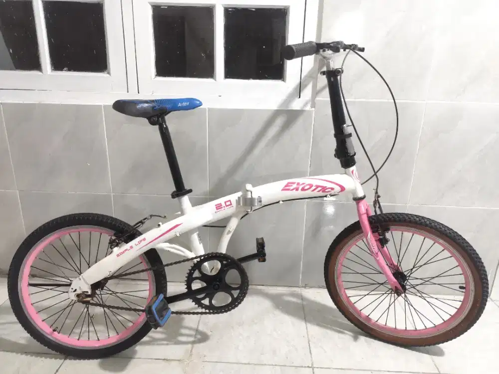 Sepeda lipat ukuran 20 siap pakai