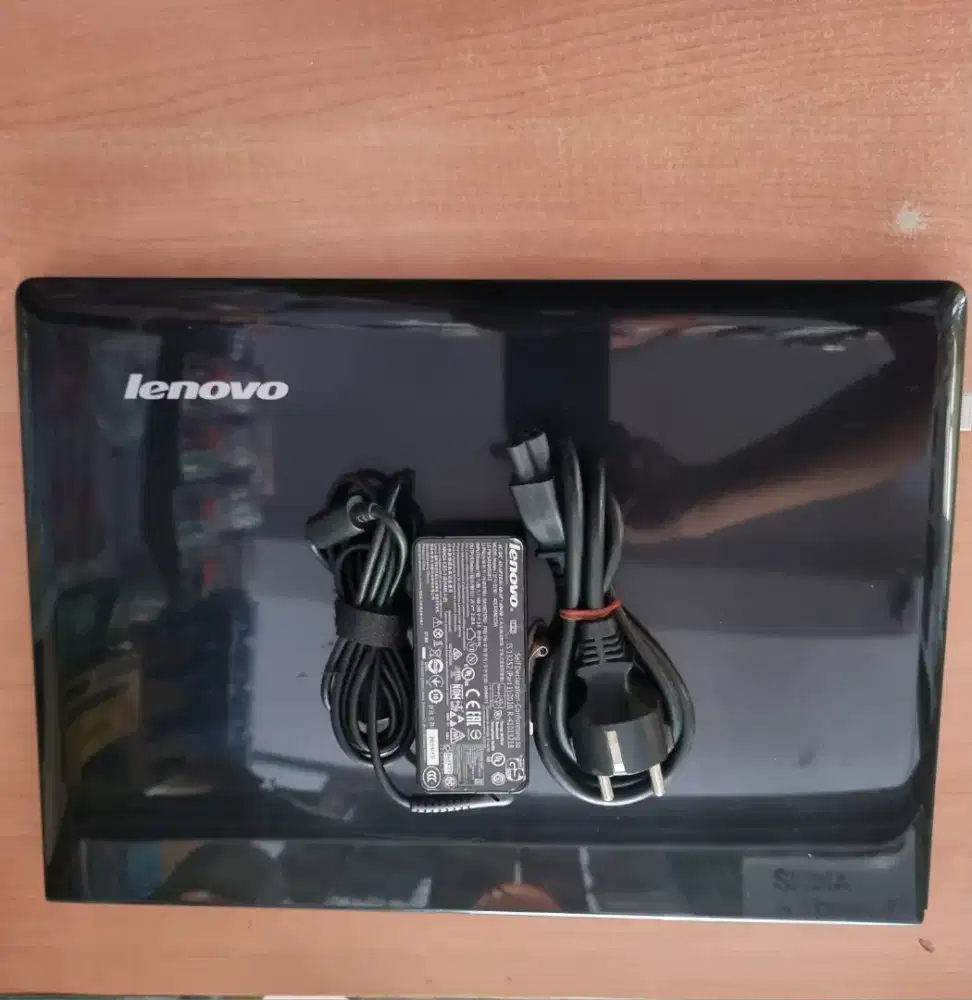 Laptop Lenovo Core i7 | RAM 16GB | SSD 500GB | Siap Pakai