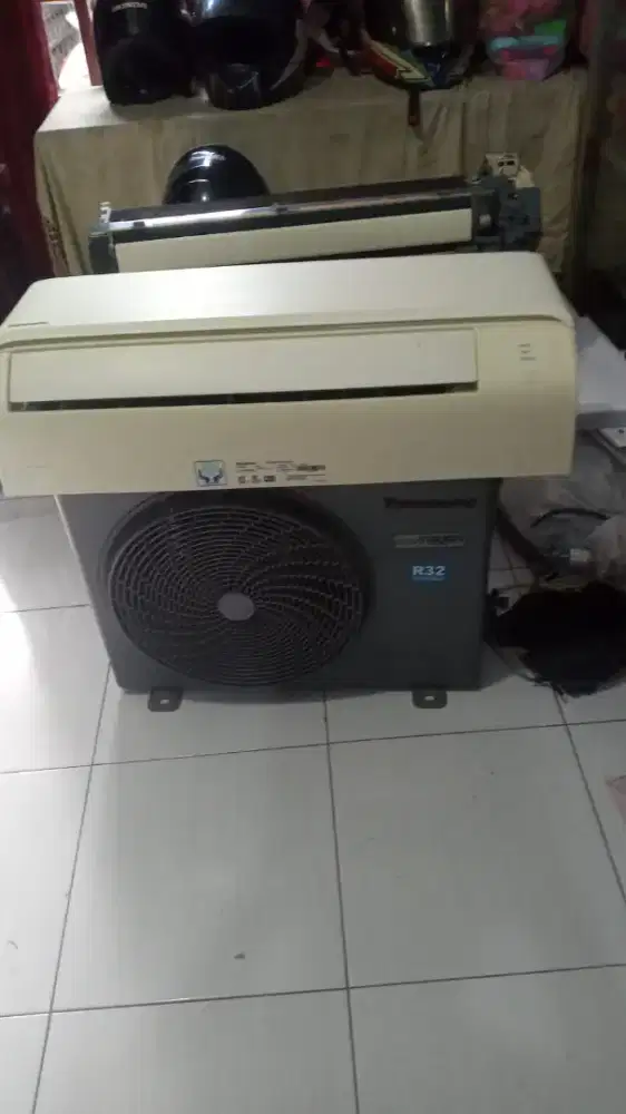 di jual AC second bergaris 1/2 pk