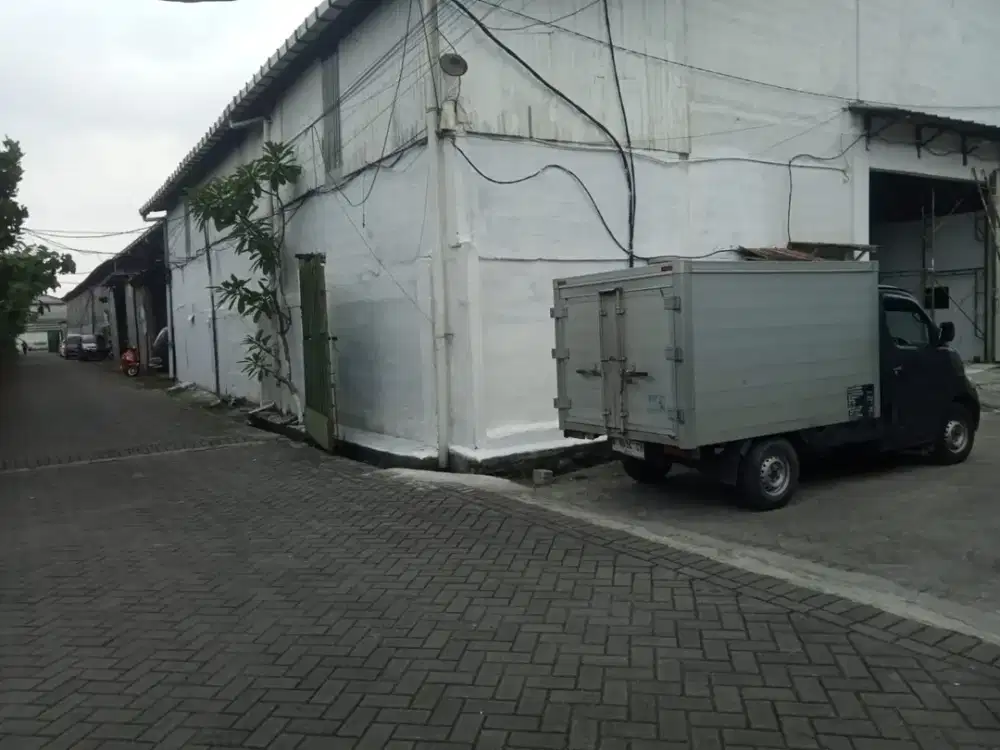 Disewakan Gudang Siap Huni Baru Renov Tropodo Waru Sidoarjo
