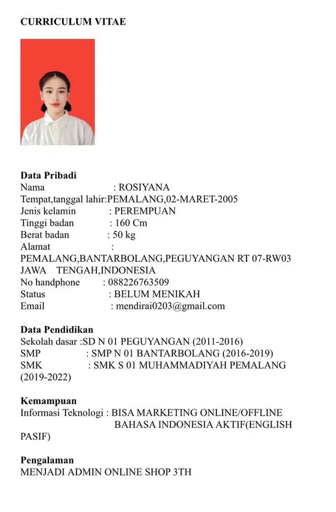 Cari loker admin online shop atau host live jualan