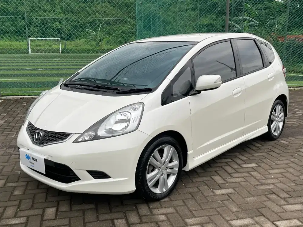 ANTIK! Jazz RS AT 2011 Low KM