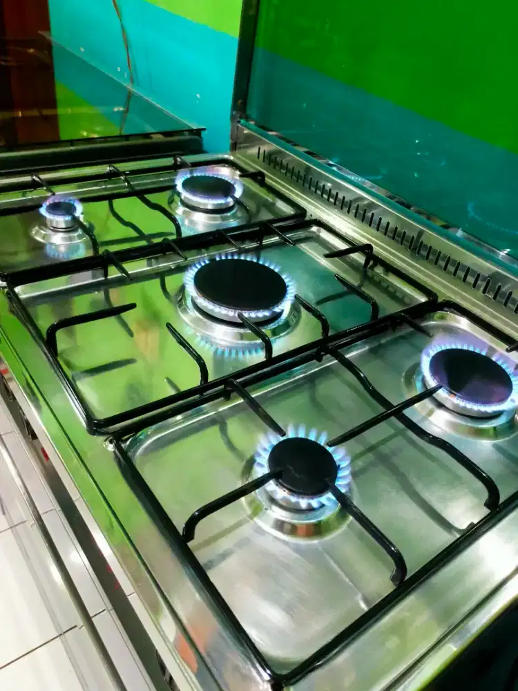 Kompor gas oven Siap Pakai dan Siap Kirim.