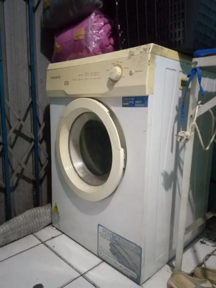 Dijual barang bekas usaha Laundry, butuh cepat