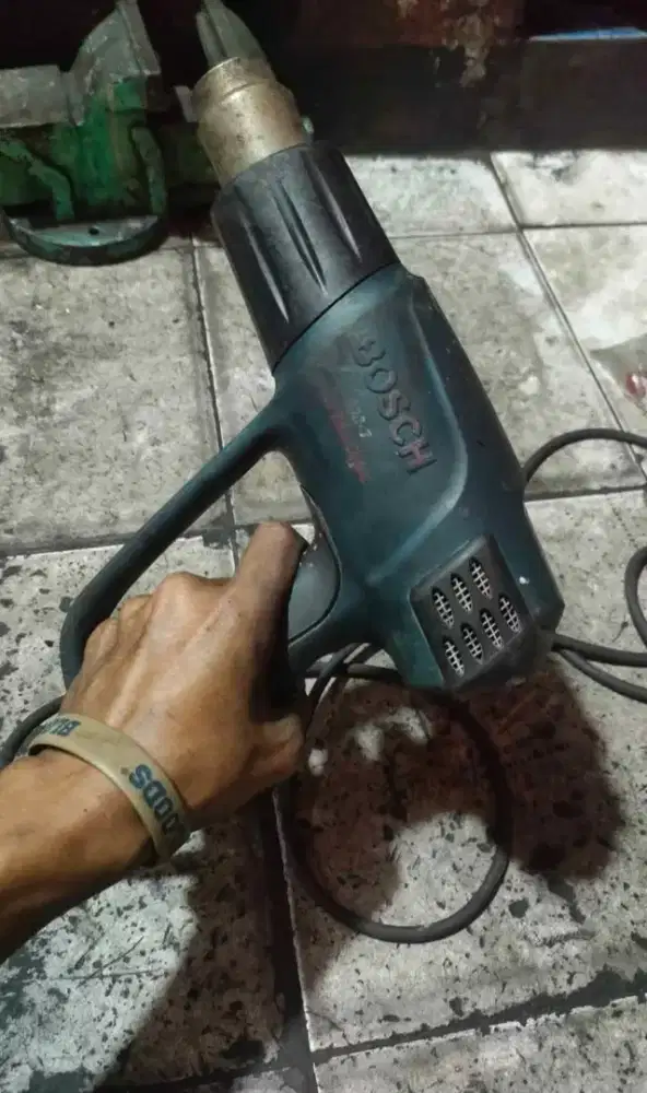 Hotgun Bosch 1800 wat