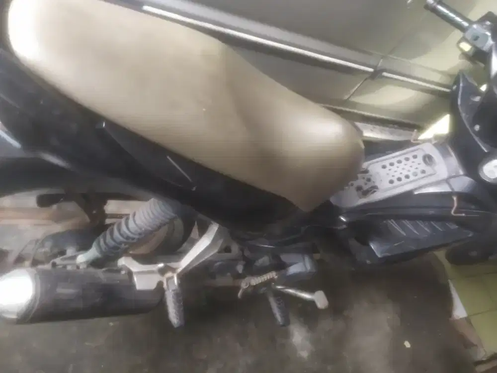 Di jual motor  Blade 2010 pajak hidup