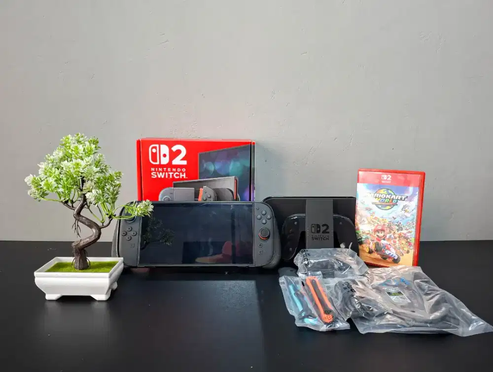 Nintendo Switch2 Bundle Mario Kart World Like New Fullset + Case JSAUX