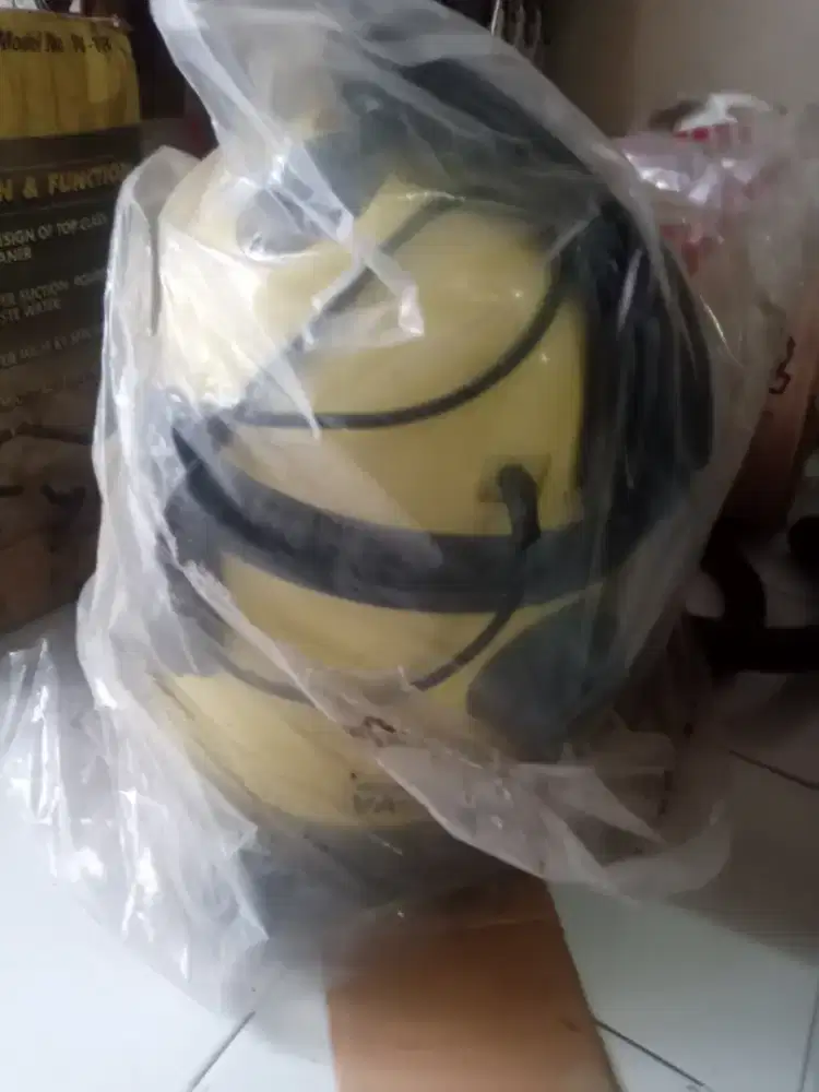 Vakum cliner mulus gres dari beli belum di pake