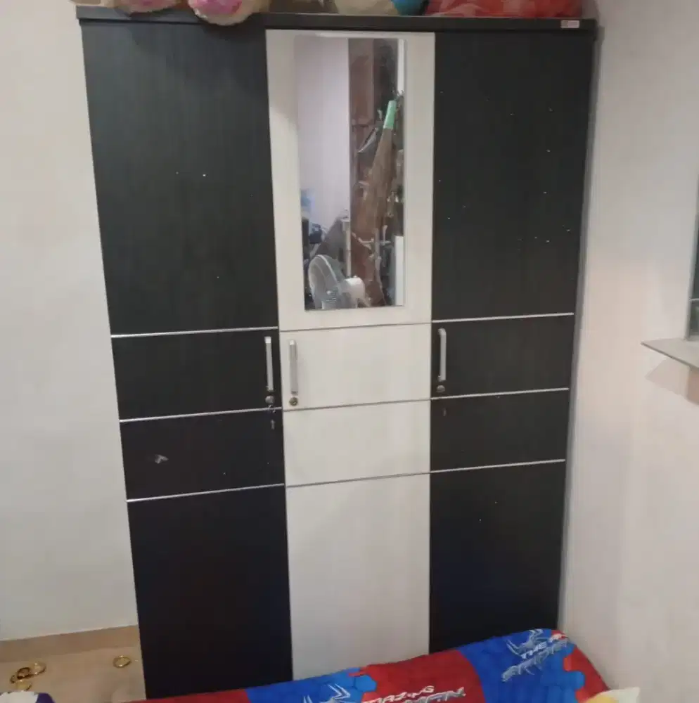 JUAL LEMARI 3 PINTU