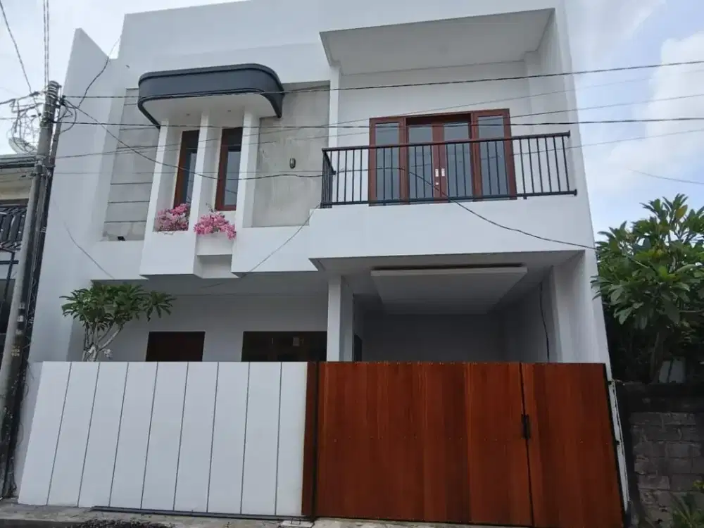 Jual Vila Baru Lantai 2 Lokasi Di Jalan Tukad Bilok Denpasar  Bali. Dekat Ke Sanur, Renon, Sesetan.