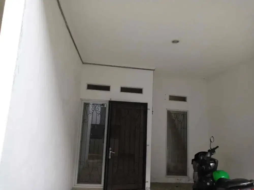 Dijual cepat rumah siap huni di Jakarta pusat