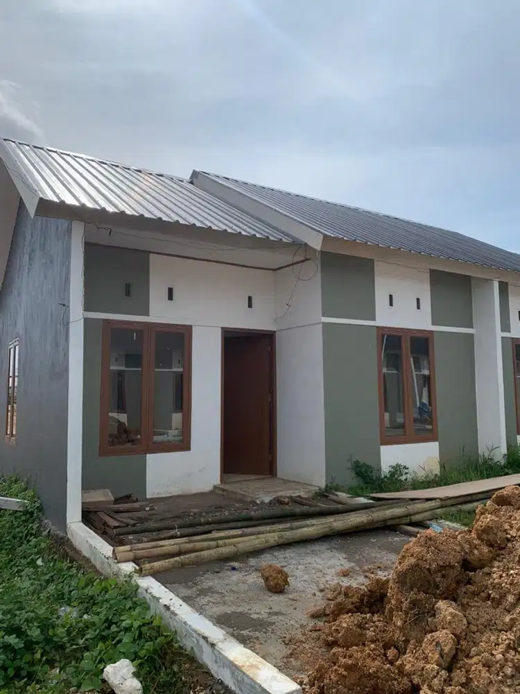 Dijual Rumah dekat lokasi pergudangan