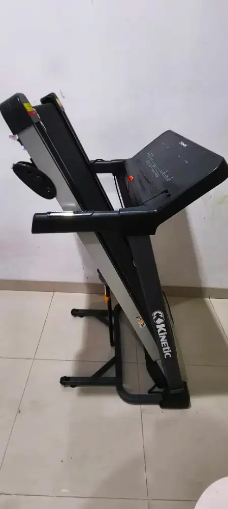 Treadmill Kinetic 12P