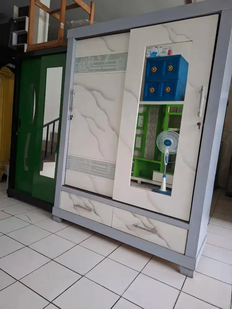 Lemari jumbo murah