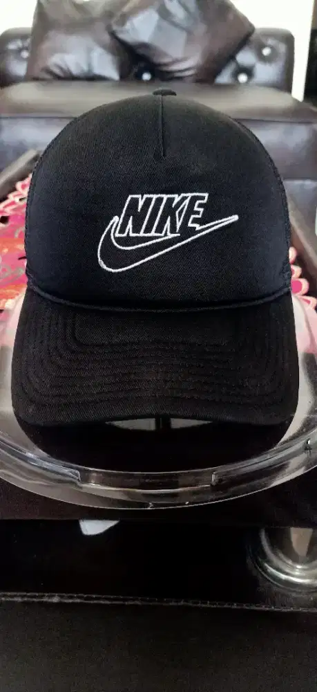 Topi NIKE tracker original