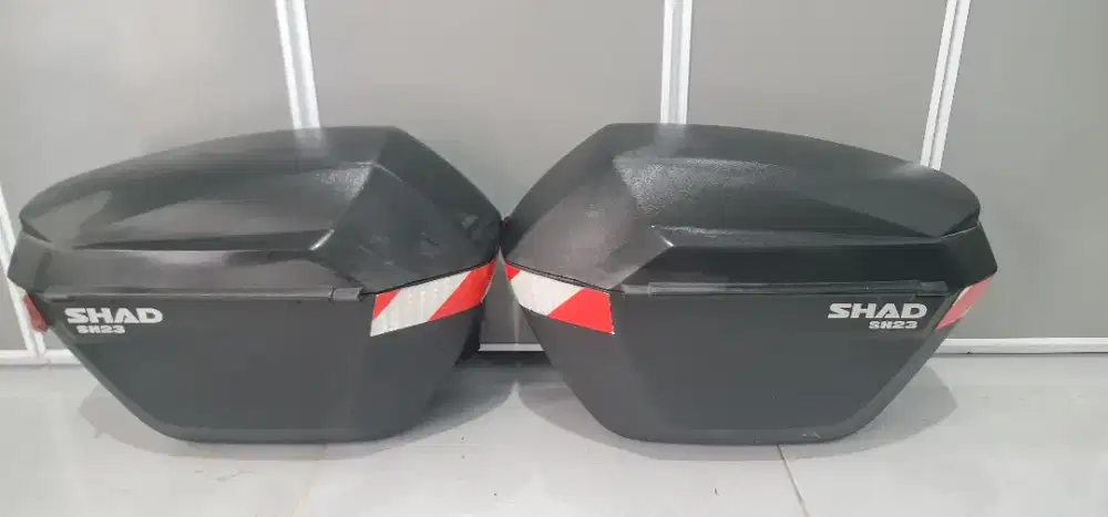 Preloved Side Box SHAD SH23