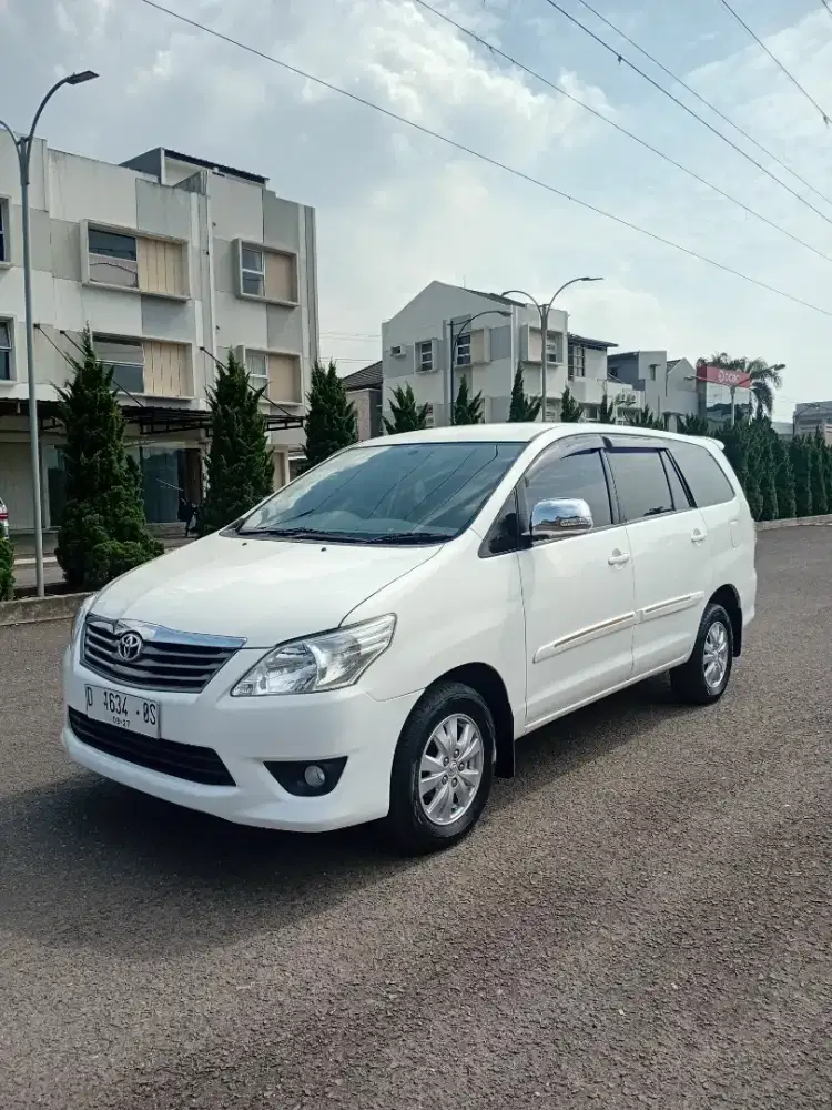 Kijang innova g at 2011