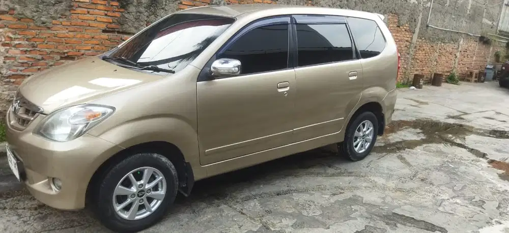 Toyota Avanza 2008 Bensin