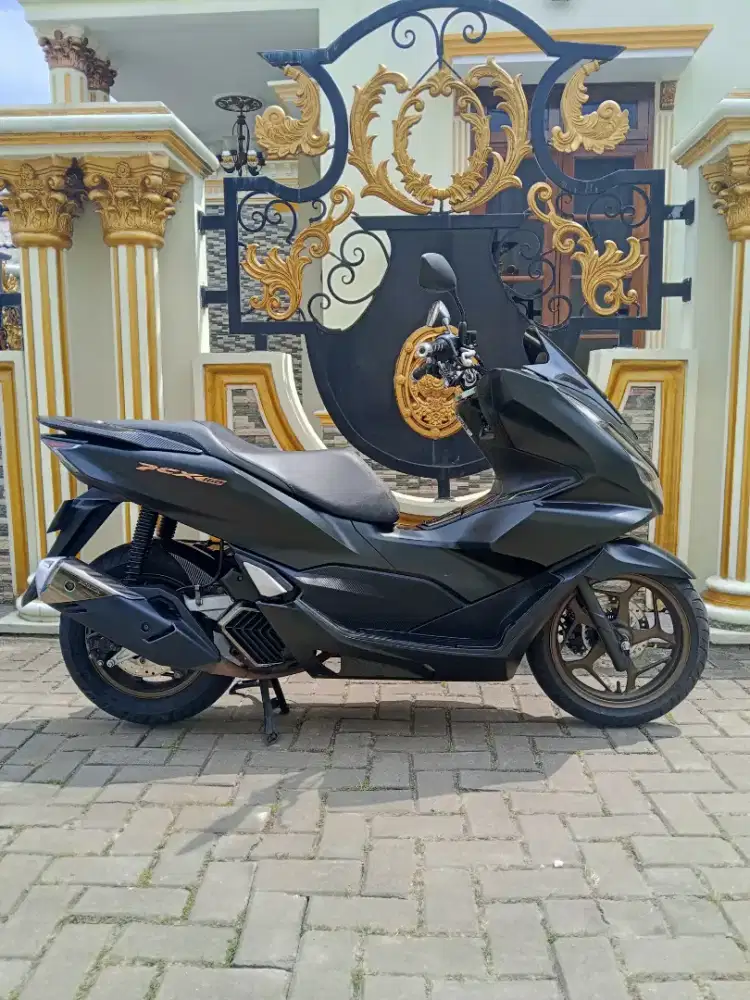 Honda new PCX ABS 160cc 2023 seperti baru