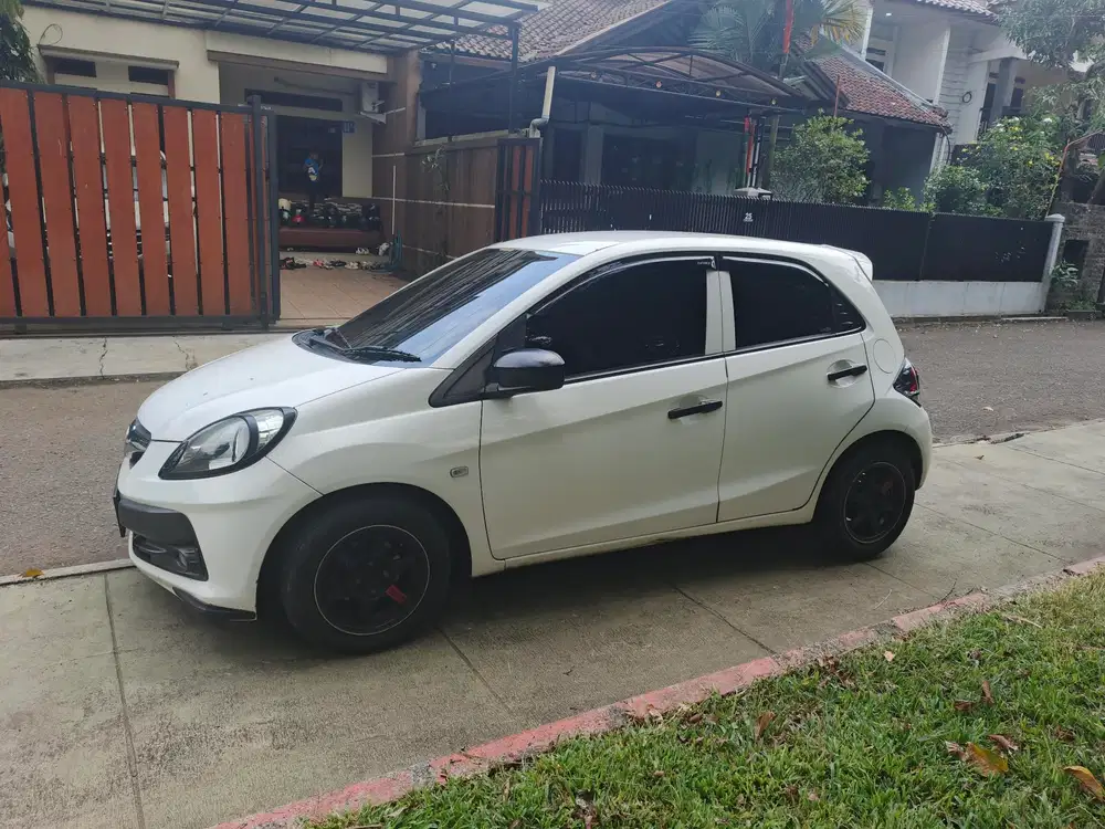 BRIO MATIK CBU 2012 89JT LENGKAP ISI mulus bagus