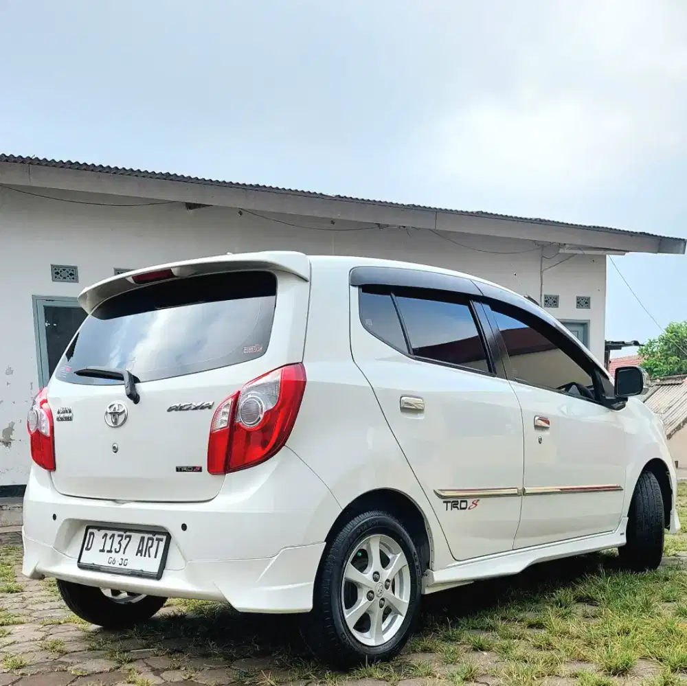 Toyota Agya 2015 Bensin Low Km