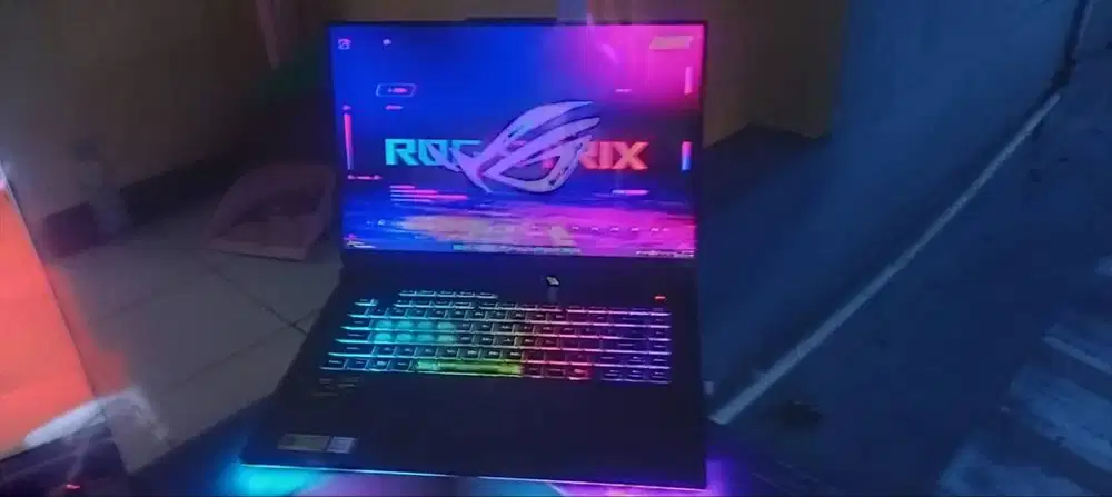 LAPTOP Asus ROG Strix G16 G614PH Ryzen 9 8940HX RTX5050 16Gb 512Gb