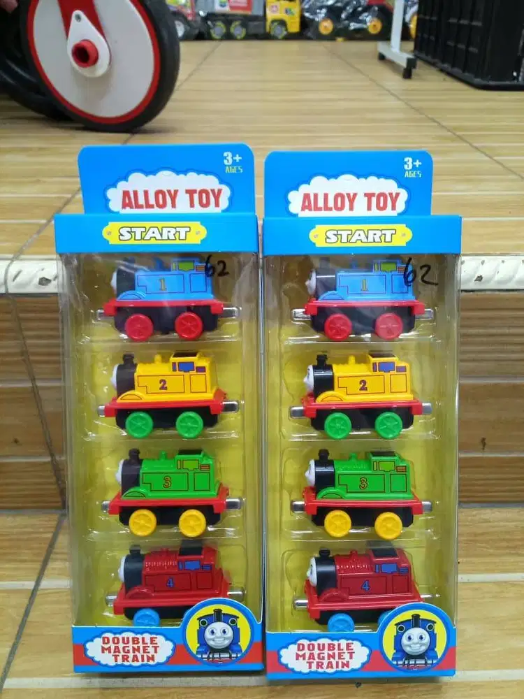 mainan anakk diecastt thomass set isi 4