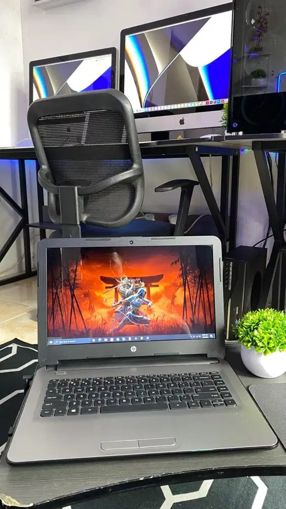 LAPTOP HP 14 MULUS KAYA BARU