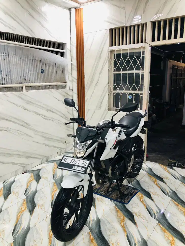 HONDA CB150 R NEW LED 2016 Pajak Hidup