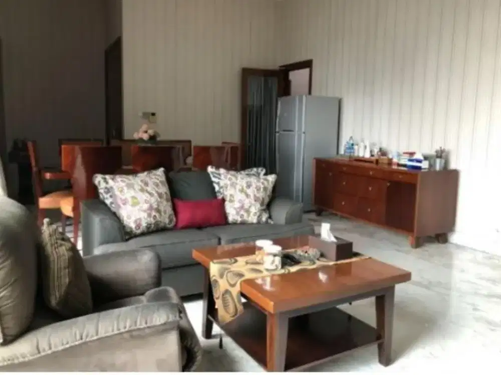 Disewakan Apartemen Senayan City Residence 3BR