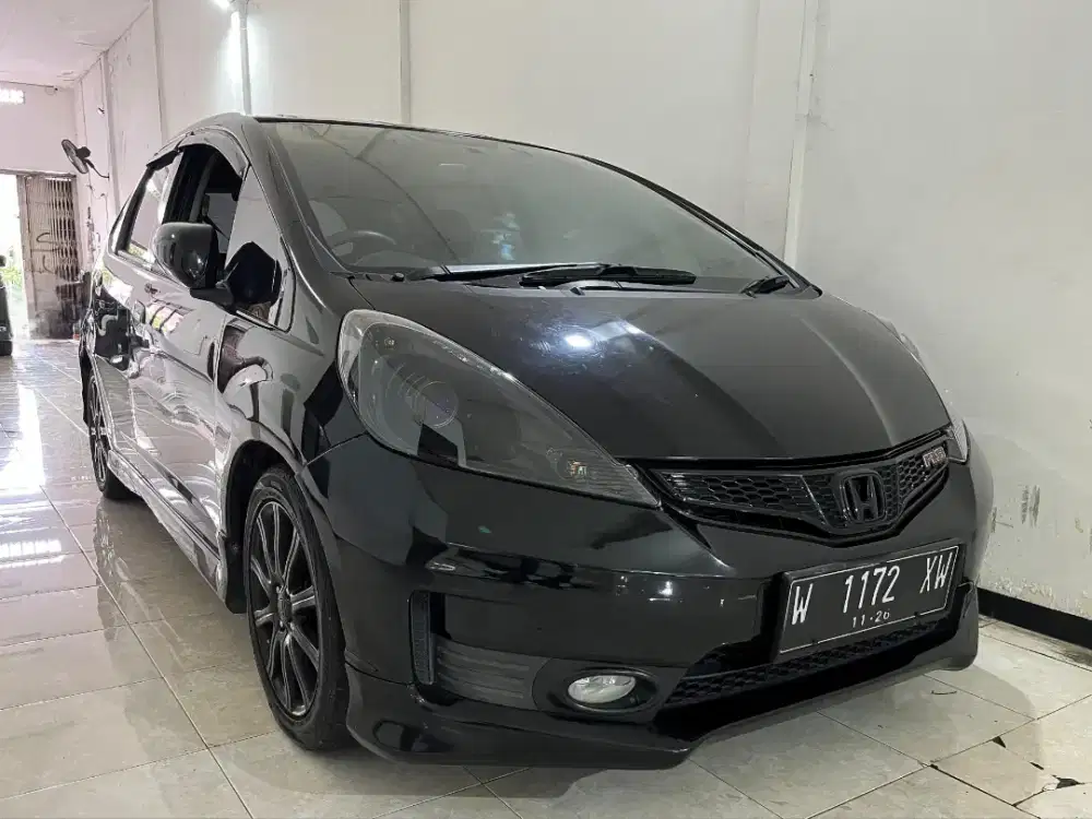 HONDA JAZZ 1.5 RS 2013 MANUAL