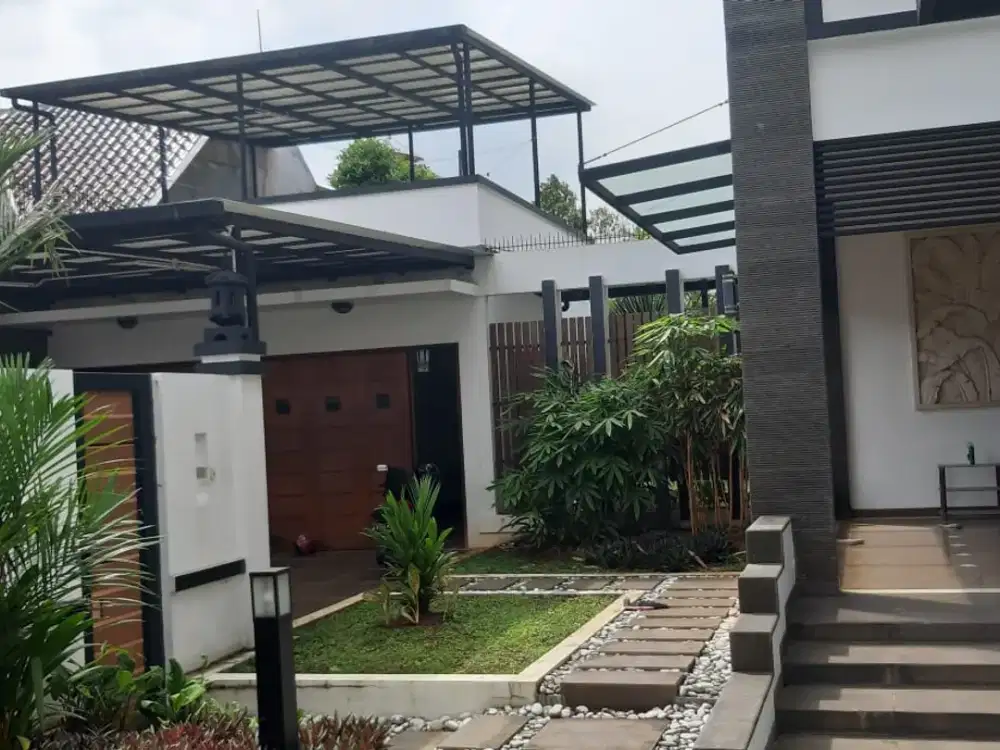Disewakan Rumah Mewah Sektor 1 B Gading Serpong