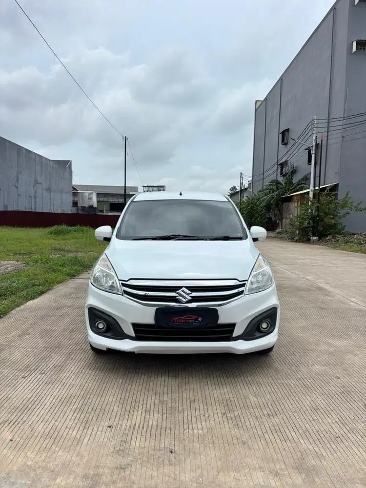 Suzuki Ertiga 1.4 GL 2016 Manual ( Putih Metalik )