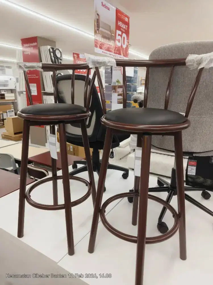 Kursi Bar Barton merek selma diskon up to 50 %