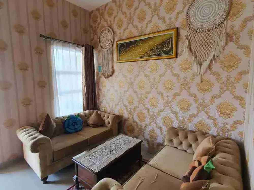 Dijual rumah minimalis siap huni 2Lantai 
Bulevar Hijau Kota Harapan Indah Bekasi