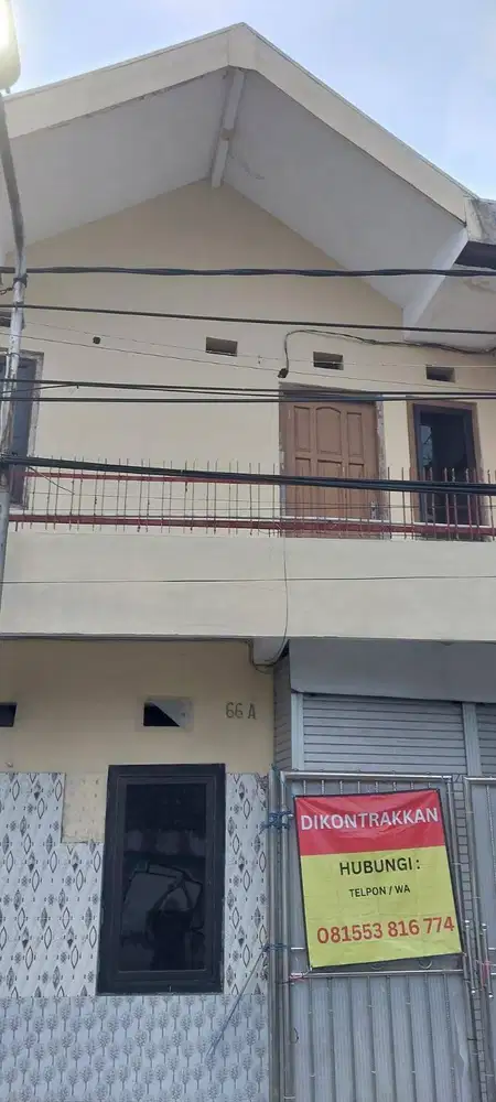 DISEWAKAN RUMAH 2 LANTAI DI PUSAT KOTA