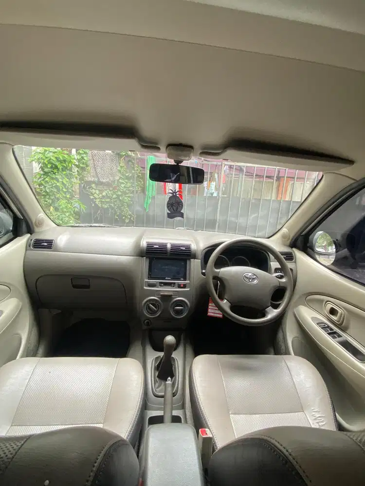 Toyota Avanza S  2010 Bensin