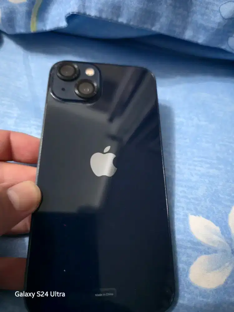 Dijual hape iphone 13 128 garansi ibox resmi indo mulus